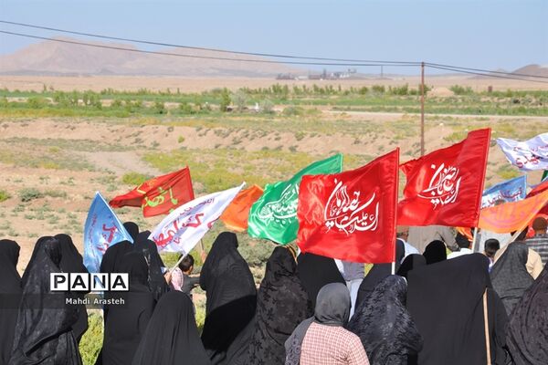 حرکت کاروان شادی غدیر در شهرستان خوسف