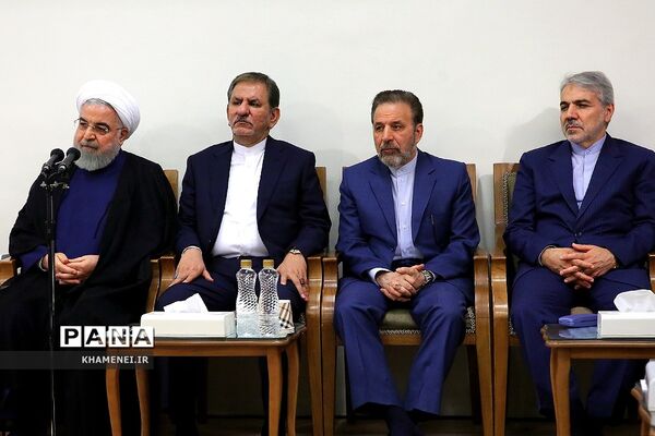 دیدار رئیس‌جمهوری و اعضای هیئت دولت با رهبر معظم انقلاب