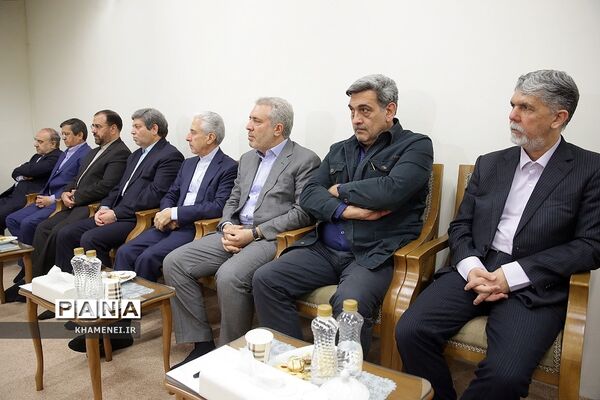 دیدار رئیس‌جمهوری و اعضای هیئت دولت با رهبر معظم انقلاب