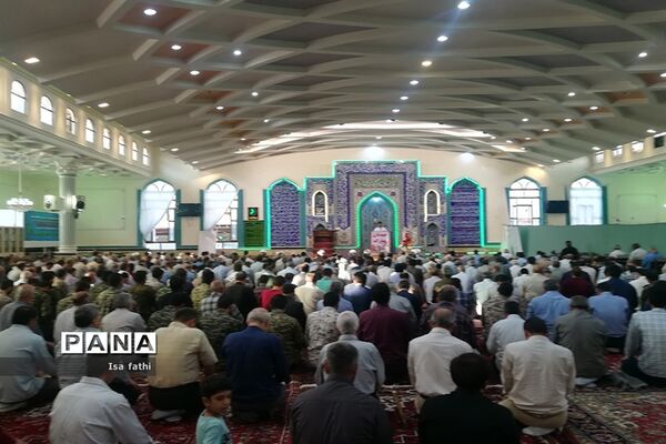 اقامه نماز عید قربان در مسجد جامع شهرستان آذرشهر