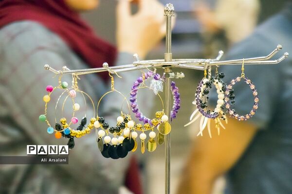 نمایشگاه گروهی دست ساخته‌های من