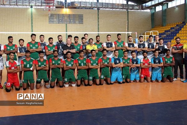 دیدار دوستانه تیم‌های والیبال بنگلادش و بسیج اسلامشهر