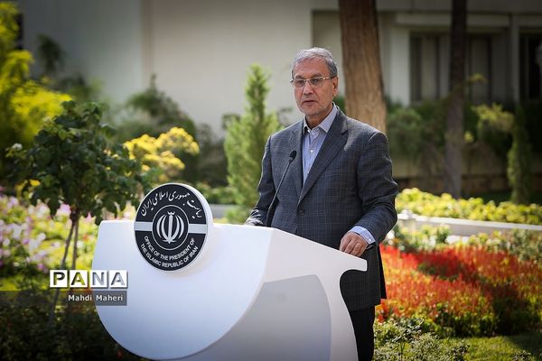 در حاشیه جلسه هیئت دولت