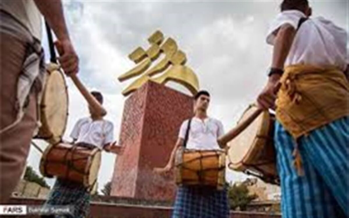طرح لباس نوجوان گیلانی برگزیده کشور شد