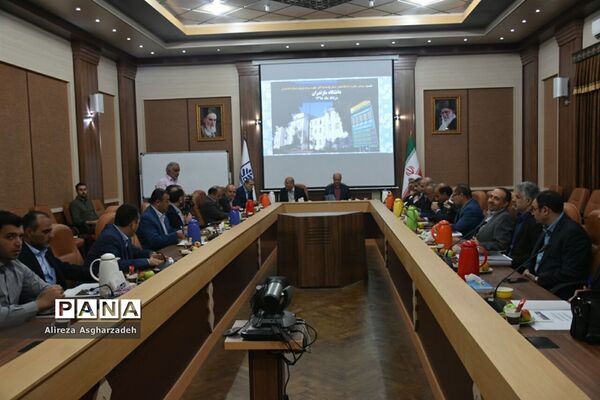نشست مجمع نمایندگان مازندران با روسای دانشگاه‌های استان