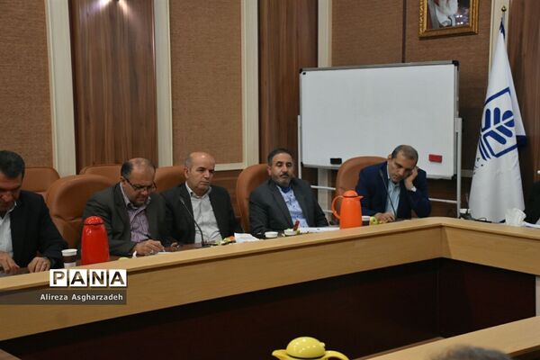 نشست مجمع نمایندگان مازندران با روسای دانشگاه‌های استان