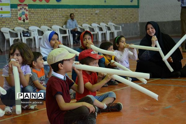 اولین جشنواره فینگلی‌ها در شهرستان خوسف