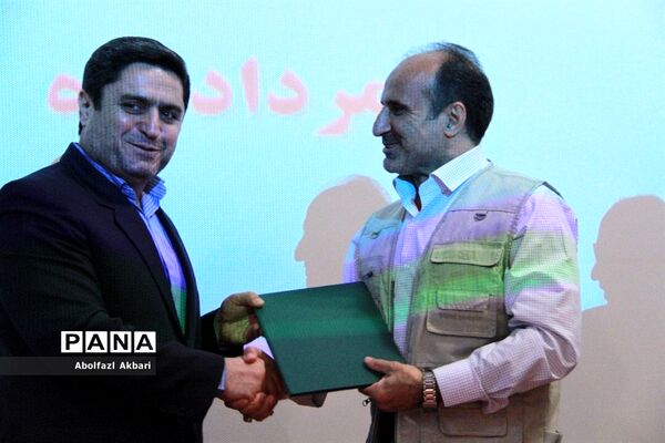 همایش تجلیل از دانش‌آموزان خبرنگار مازندران