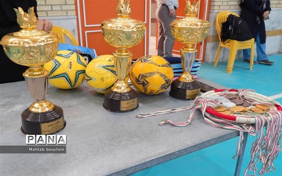 تیم‌های کرمان و شهرستان‌های تهران فینالیست‌های مسابقات فوتسال دختران کشور
