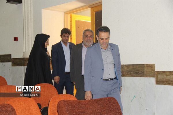 گردهمایی مدیران سه دوره تحصیلی دولتی، و غیر دولتی شهرستان بوشهر