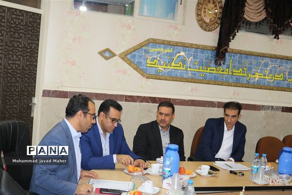 برگزاری جلسه شورای آموزش و پرورش شهر قدس