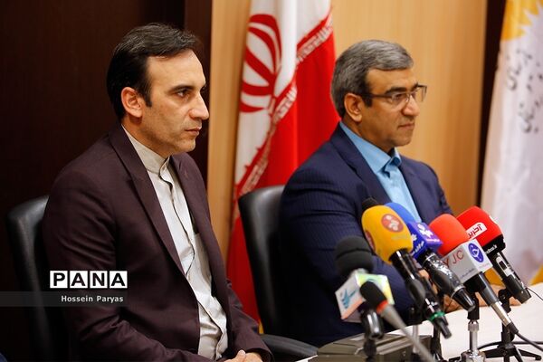 نشست خبری رئیس فدراسیون کبدی و مدیرعامل سازمان منطقه آزاد کیش
