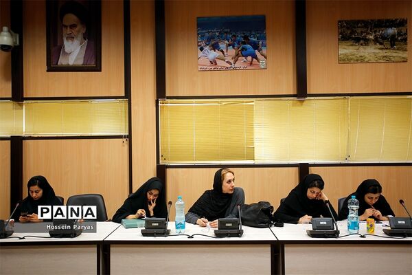 نشست خبری رئیس فدراسیون کبدی و مدیرعامل سازمان منطقه آزاد کیش