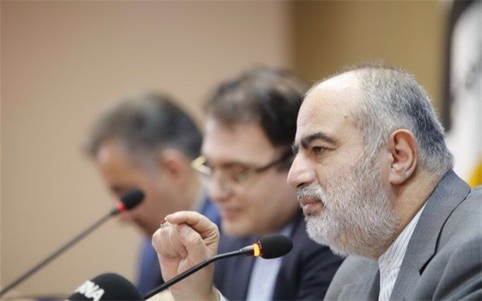 تذکر حسام‌الدین آشنا به محسنی اژه‌ای درباره شیوه جدید کسب درآمدِ صداوسیما