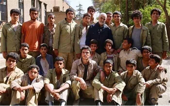 کارگردان 23 نفر: نوجوانان ما به دلیل تماشای آثار سینمای روز دنیا  سخت‌گیرتر شده‌اند