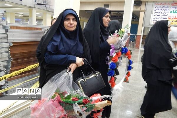 استقبال از دانش‌آموزان برگزیده استان بوشهر در جشنواره نوجوان خوارزمی مرحله کشوری