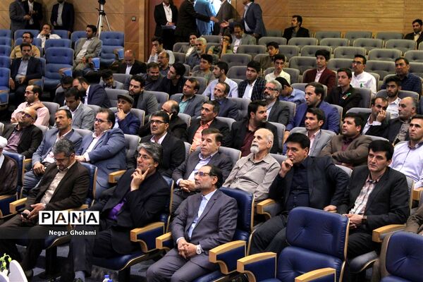 آیین تجلیل از ستارگان مسابقات و فعالان حوزه پرورشی استان خراسان رضوی_۲