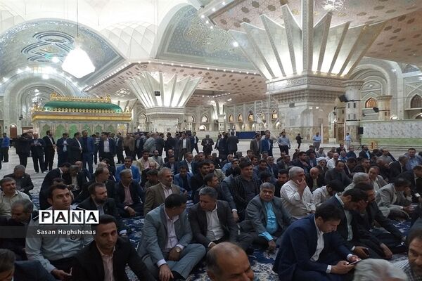 تجدیدمیثاق استاندار و فرمانداران استان تهران با آرمان‌های امام خمینی(ره)