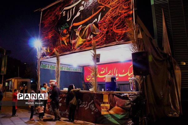 برپایی خیمه‌های عزای سیدالشهدا(ع)