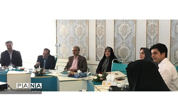 حضور مدیر منطقه1 در جلسه مدیران ایستگاه های پژوهش منطقه