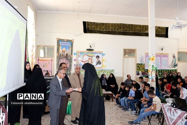 مراسم اختتامیه طرح اوقات فراغت پایگاه تابستانه کانون شهید بهشتی فیروزکوه