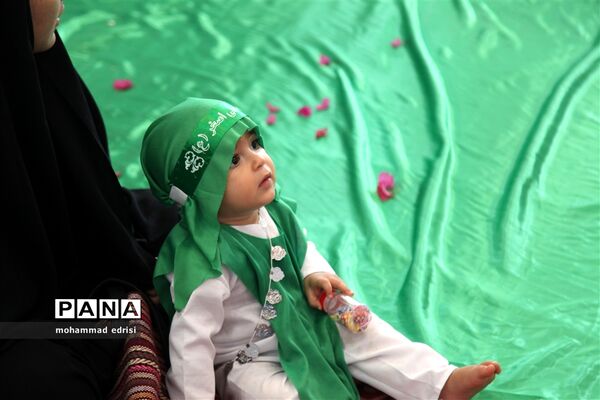 همایش بزرگ شیرخوارگان حسینی در بخش خِشت شهرستان کازرون