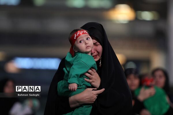 همایش شیرخوارگان حسینی در مصلی تهران