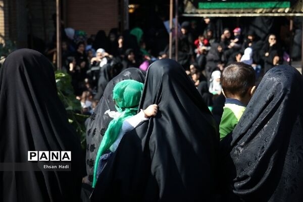 برگزاری باشکوه مراسم شیرخوارگان حسینی در مصلای مشهد