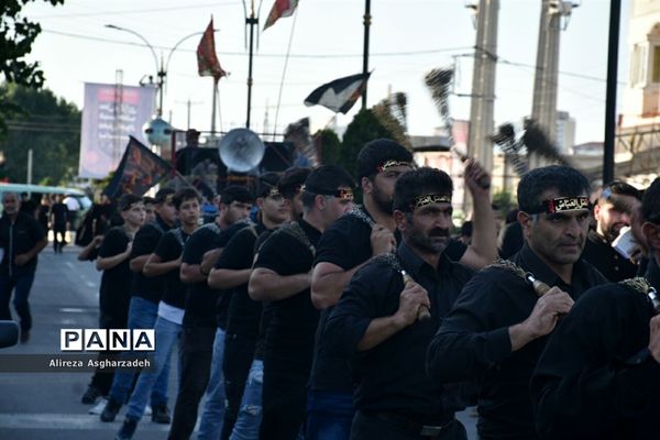 دسته‌روی عزاداران حسینی در امامزاده ابراهیم(ع) بابلسر