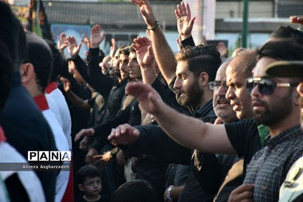 دسته‌روی عزاداران حسینی در امامزاده ابراهیم(ع) بابلسر