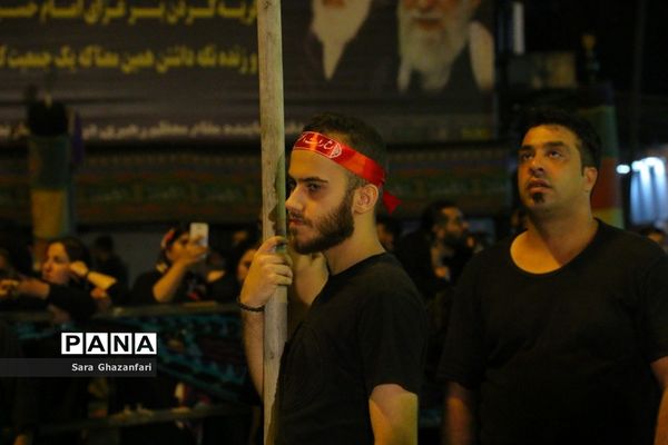 عزاداری شب هفتم ماه محرم در هیات‌های عزاداری ساری