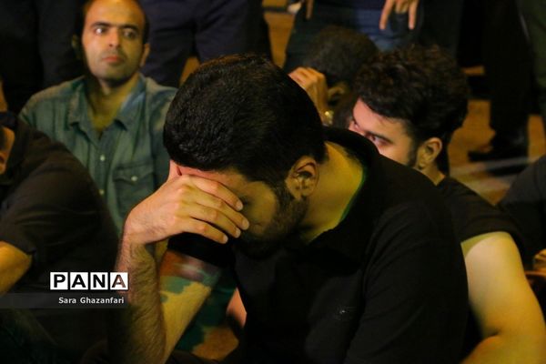 عزاداری شب هفتم ماه محرم در هیات‌های عزاداری ساری
