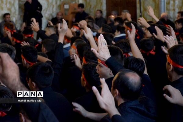 سوگواره دانش آموزی احلی من العسل در تبریز