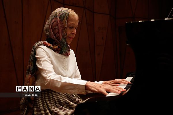 آیین رونمایی آلبوم «با یادش» یادواره استاد جواد معروفی