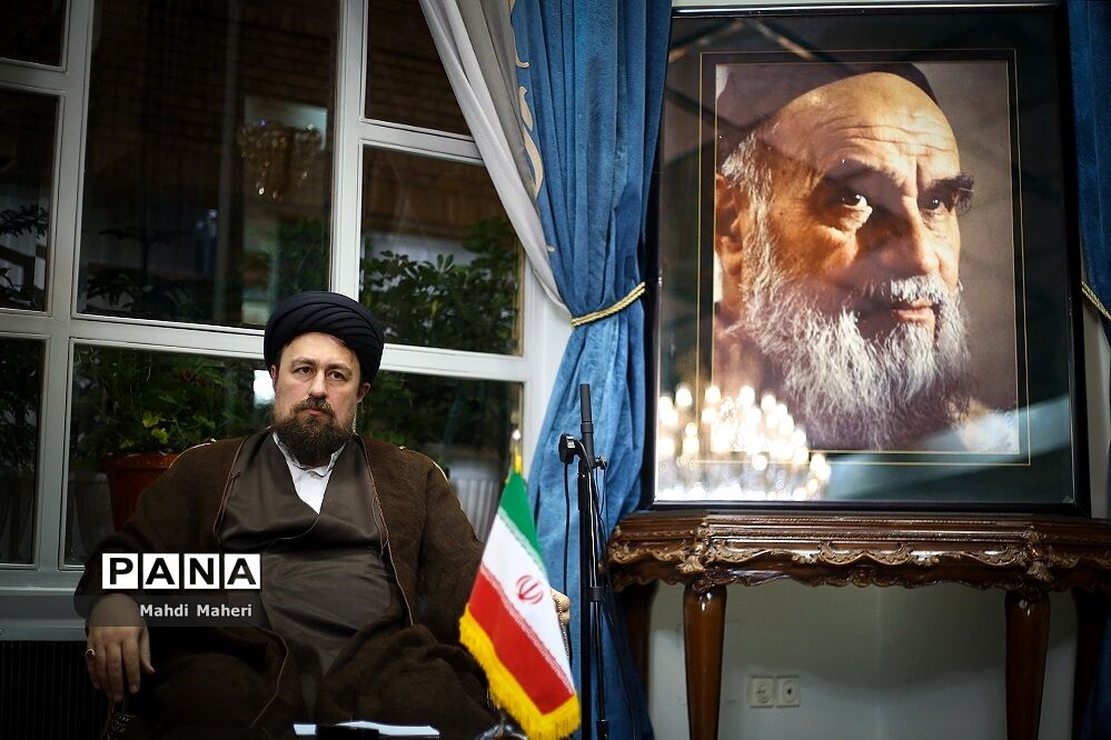 سید حسن خمینی: محدود کردن دین به یک نظام بسته  غیر راهگشا با جامعه  نمی‌تواند مشکلات را حل کند