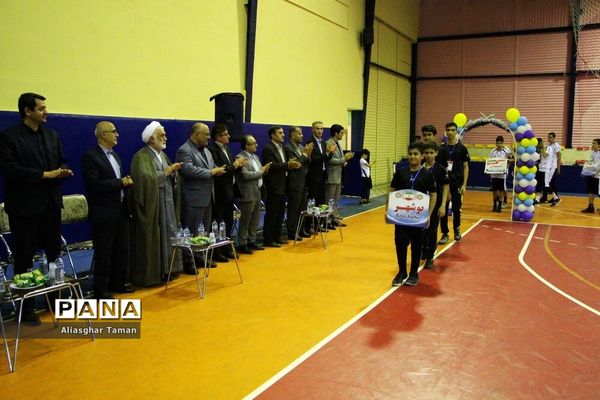 افتتاحیه مسابقات بسکتبال سه به سه