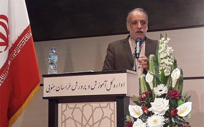 گوهر علم با صیقل معرفت ارزشمند می شود