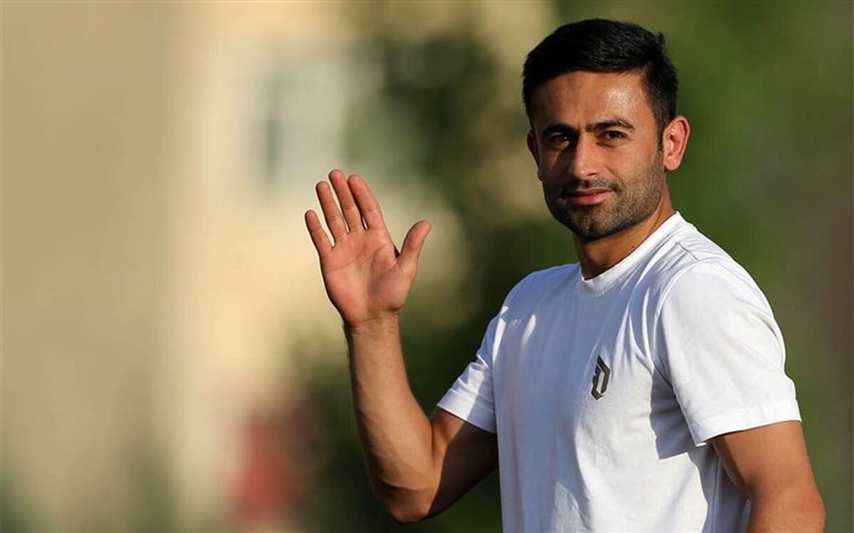 امید ابراهیمی راهی فوتبال اروپا شد