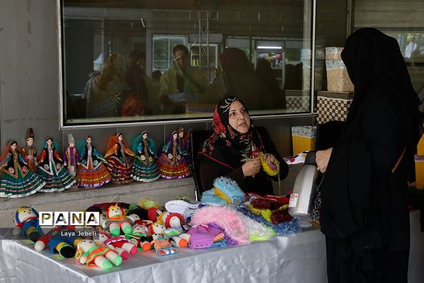 نمایشگاه زنان و تولید ملی