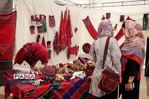 نمایشگاه زنان و تولید ملی