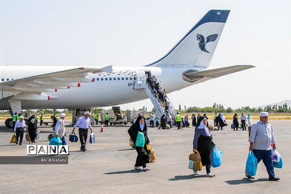 بازگشت حجاج آذربایجان غربی