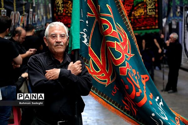 عزاداری تاسوعای حسینی در بازار تهران