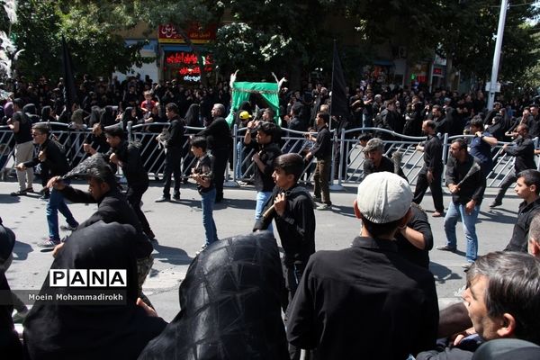 مراسم عزاداری روز تاسوعا در مشهد مقدس