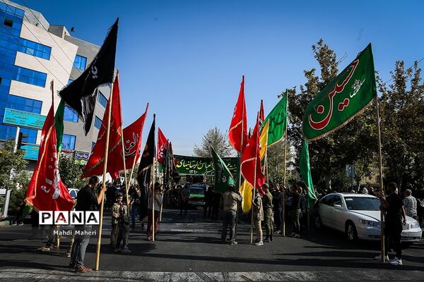عزاداری لرستانی‌های مقیم‌ تهران در روز عاشورا
