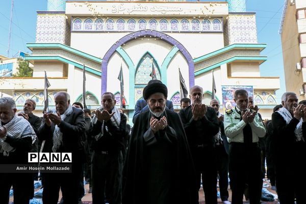 نماز ظهر عاشورا در ارومیه