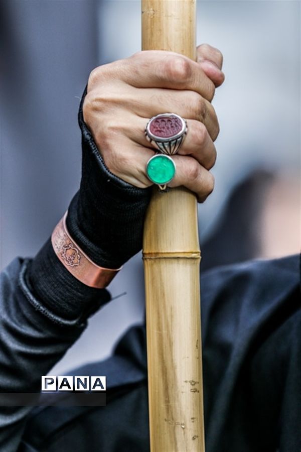 عزاداری خیابانی مردم ارومیه در عاشورای حسینی