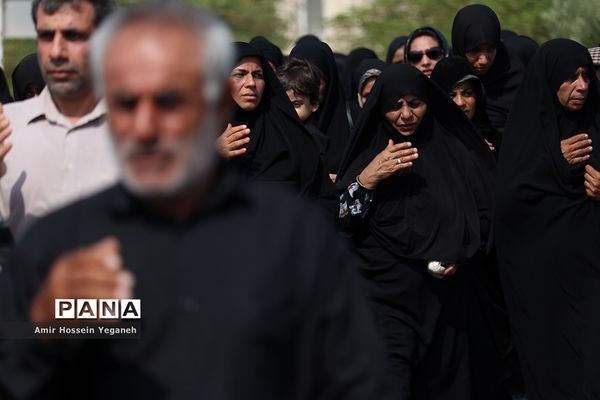 مراسم روز عاشورای حسینی در کیش