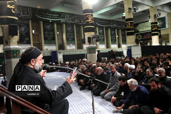 مراسم عزاداری حضرت اباعبدالله الحسین علیه‌السلام در شام غریبان
