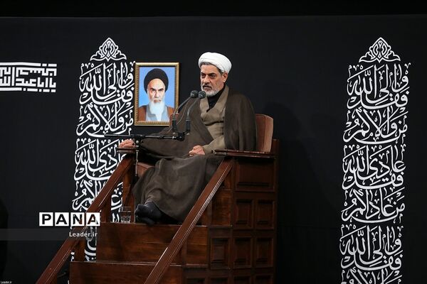 مراسم عزاداری حضرت اباعبدالله الحسین علیه‌السلام در شام غریبان