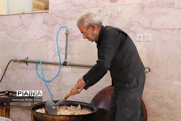 بوی عطر سیب